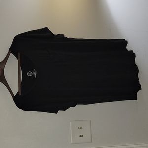 Women's plus Size black t shirt